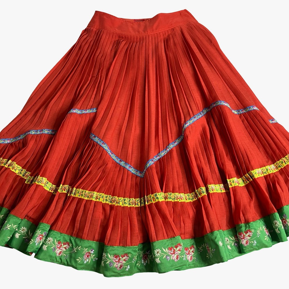 Kenzo Red Midi Skirt with Green Floral Border - Picture 2 of 16